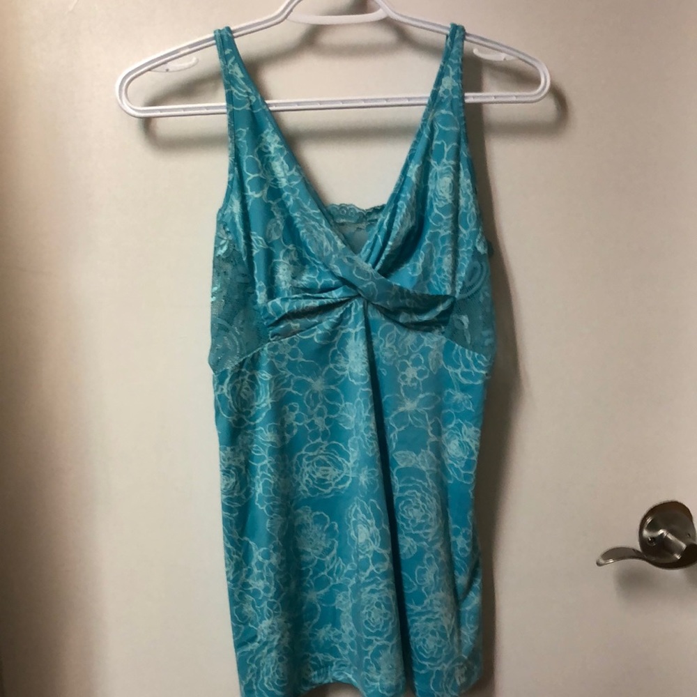 La Vie en Rose turquoise flowered lingerie top, size Medium